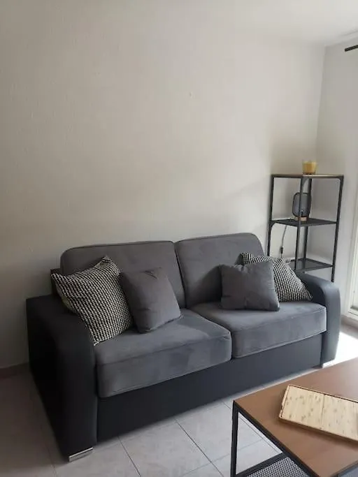 Apartment Studio Grande Terrasse Proche Gare Et Mer Menton