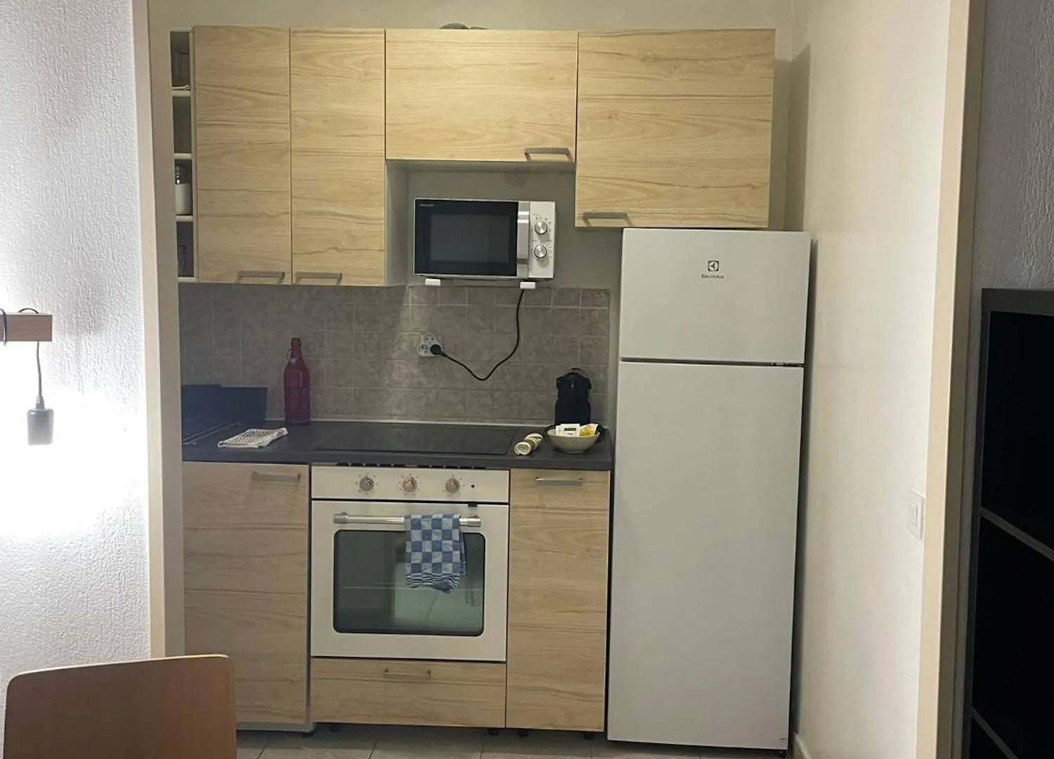 Studio Grande Terrasse Proche Gare Et Mer Menton Apartment
